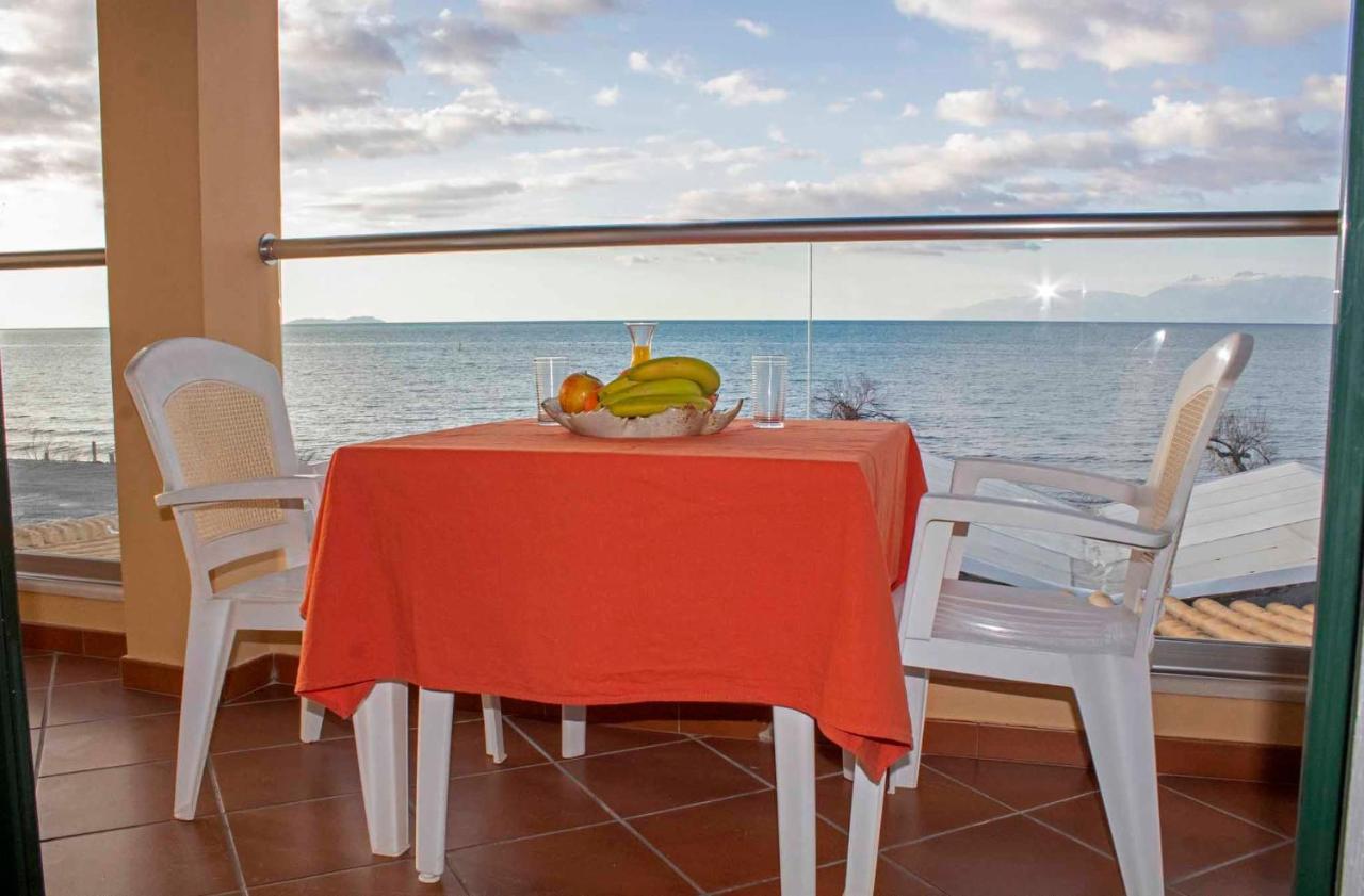 Frosos Beachfront Maisonette Acharavi Acharavi (Corfu) Exterior foto